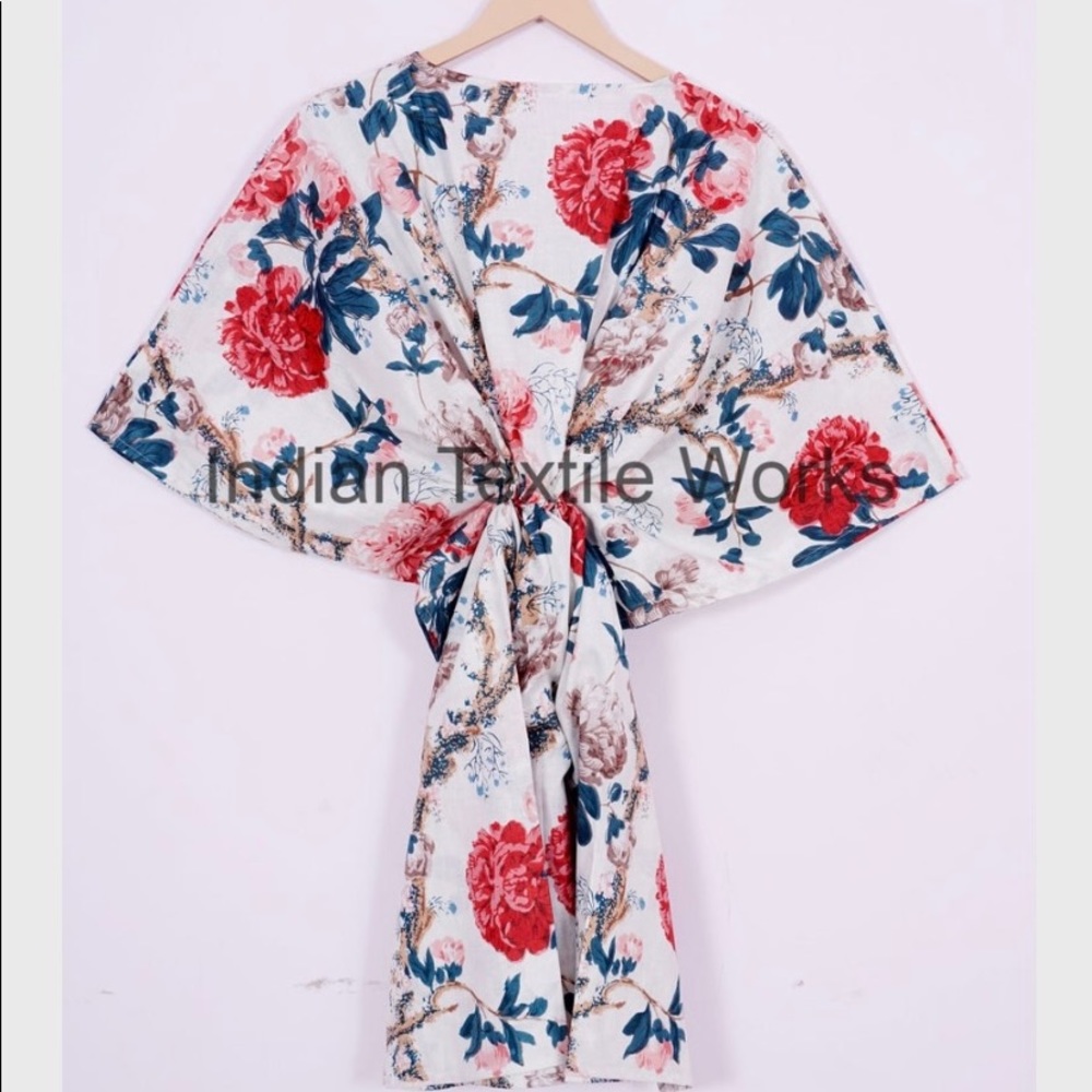 Gorgeous Indian Textile Works floral caftan - Picture 3 of 6